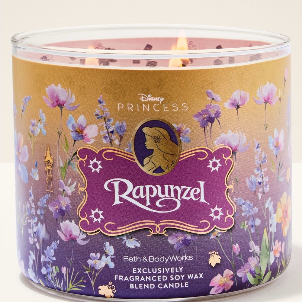 Bath and Body Works Rapunzel Tower Candle Holder Disney Princess With Candle NEW - Picture 10 of 10